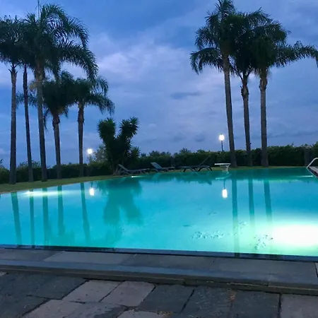 Suites Di Stefano Πανσιόν *